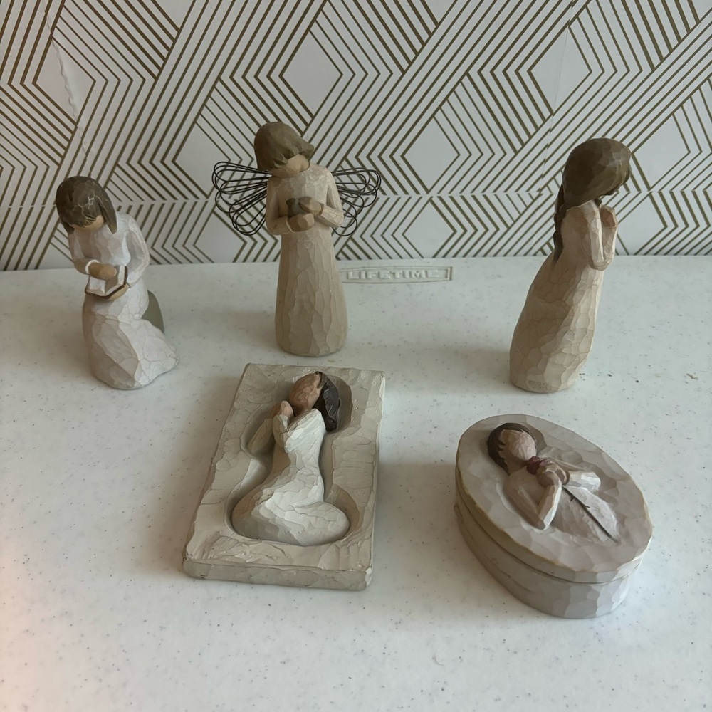 Willow Tree Home Accents Decor Figurines lot of 5